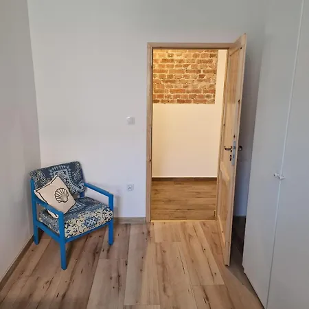 77 B